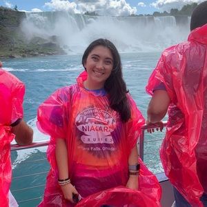 Meet your Posher, Krysta